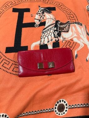 Chloe Red Leather Bow-Accent Wallet Clutch